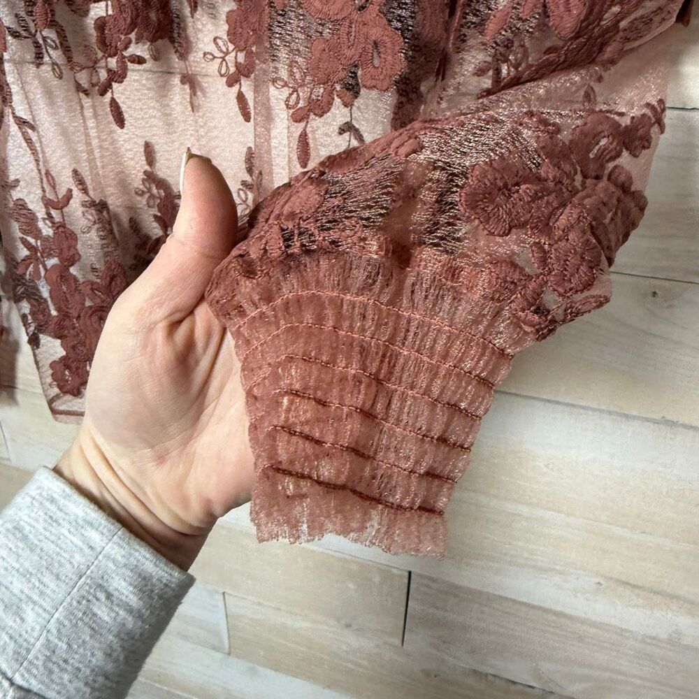 Haute Monde Sheer Brown Embroidered Puff Sleeve Mock Neck Top Size Medium - Picture 8 of 8